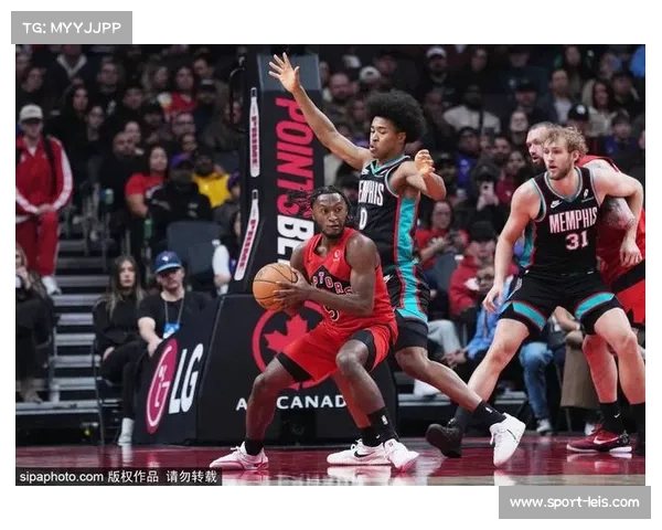 灰熊与活塞冲突三人吃技犯，奥萨尔遭打脸