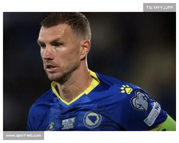 沙尔克04向哲科开出高额激励合同，FC巴黎加入竞争